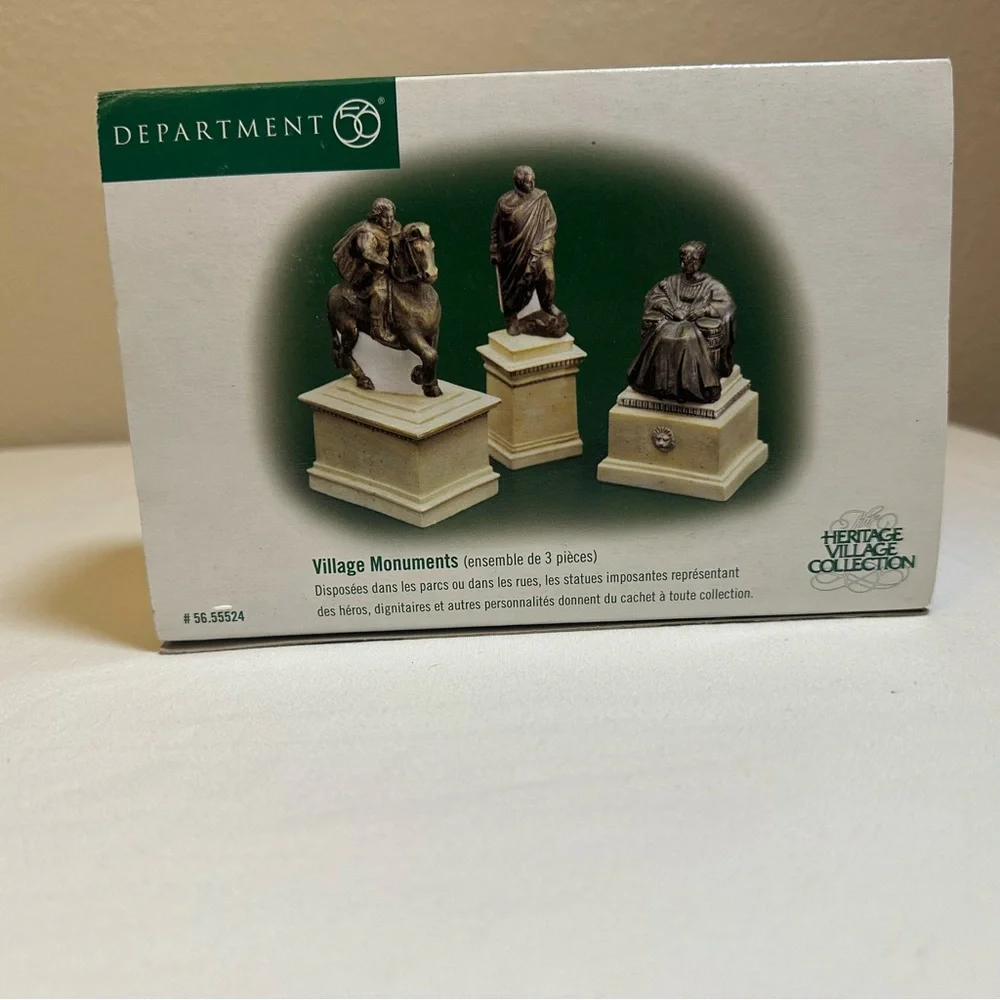 Department 56 Village Monuments Set‎ of 3 New with box #55524 Christmas Figures